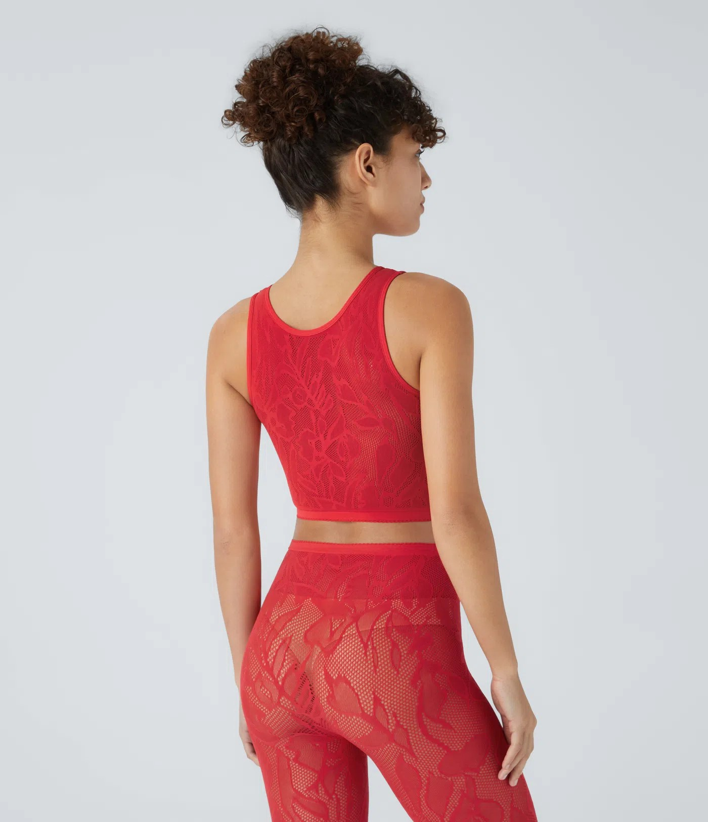 Seamless Flow Cut-Out Tank