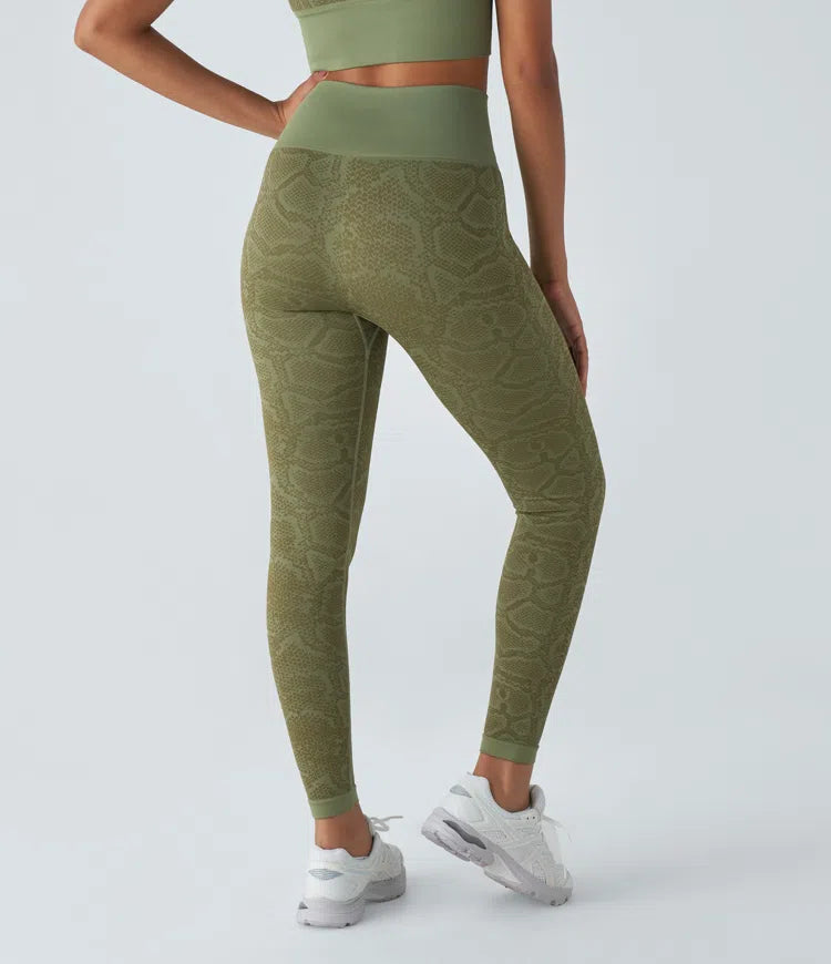 Snakeskin print yoga leggings