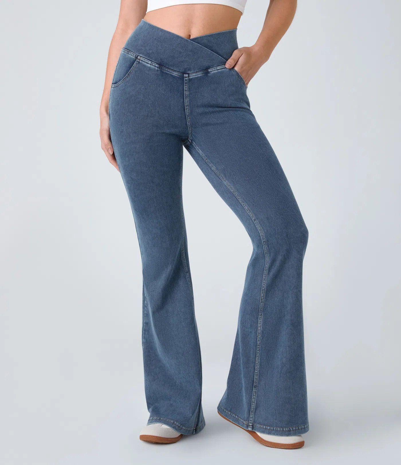 Crossover Flared Jeans