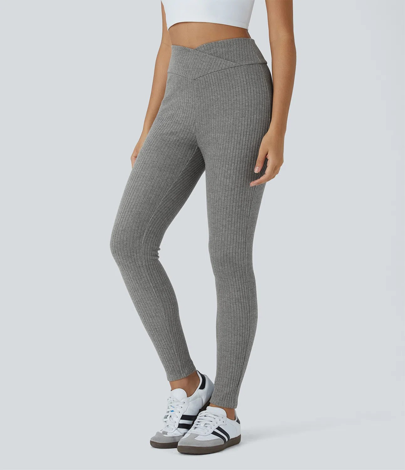 Knitted high waisted crossover leggings