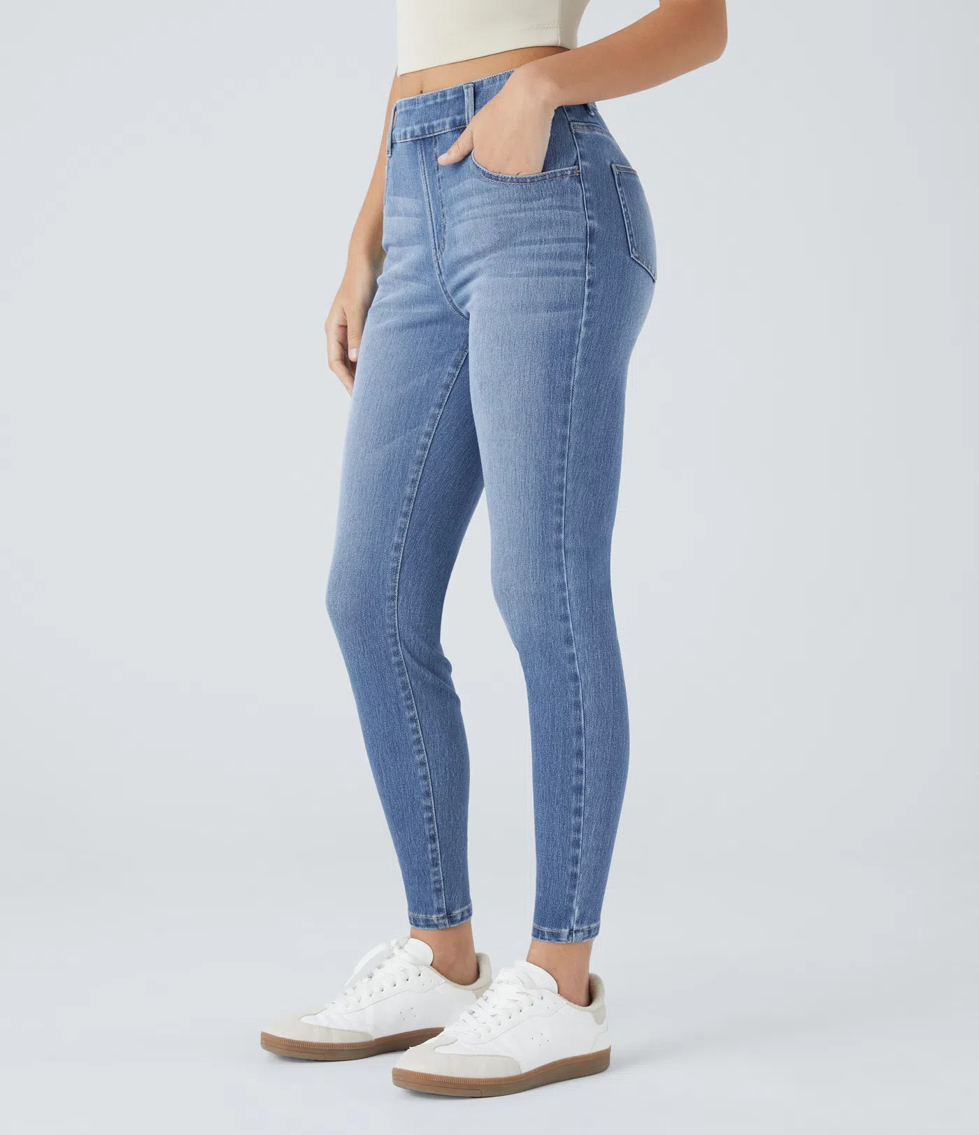 Flex Pull-On Skinny Jeans