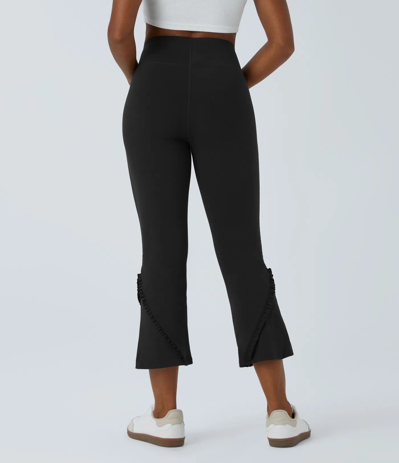 Ruffle flare capri