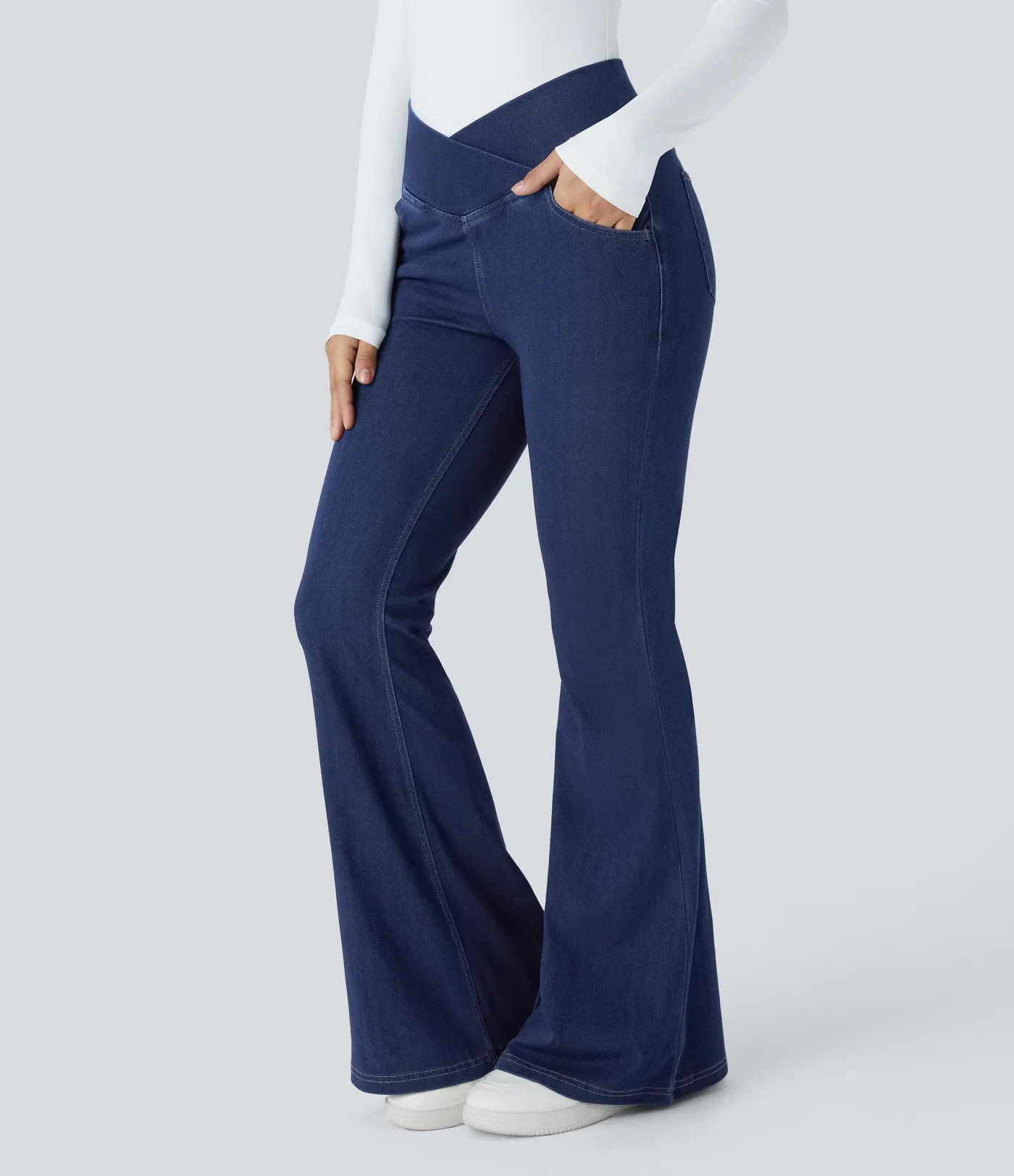 Crossover Flared Jeans
