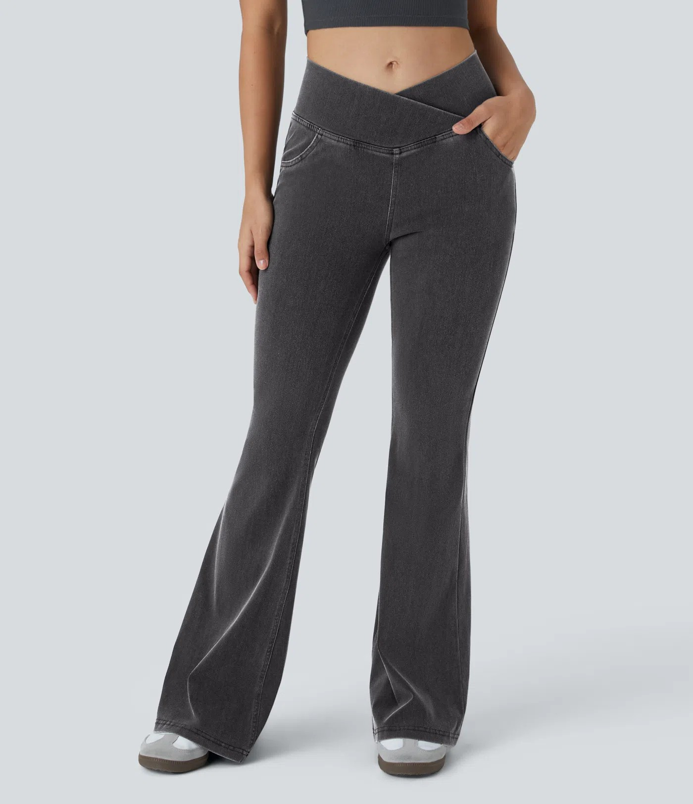 Crossover Flared Jeans