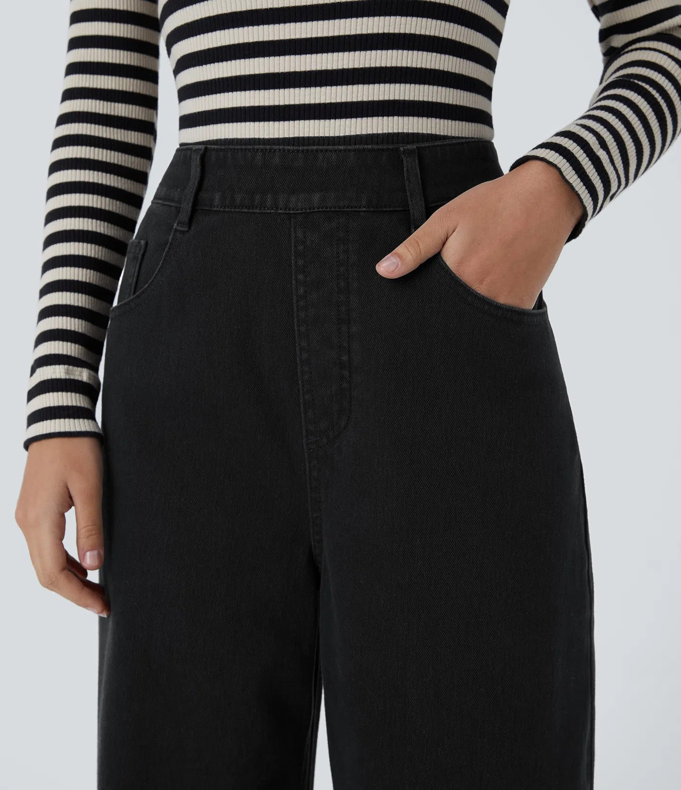 High-Waisted Baggy Jeans
