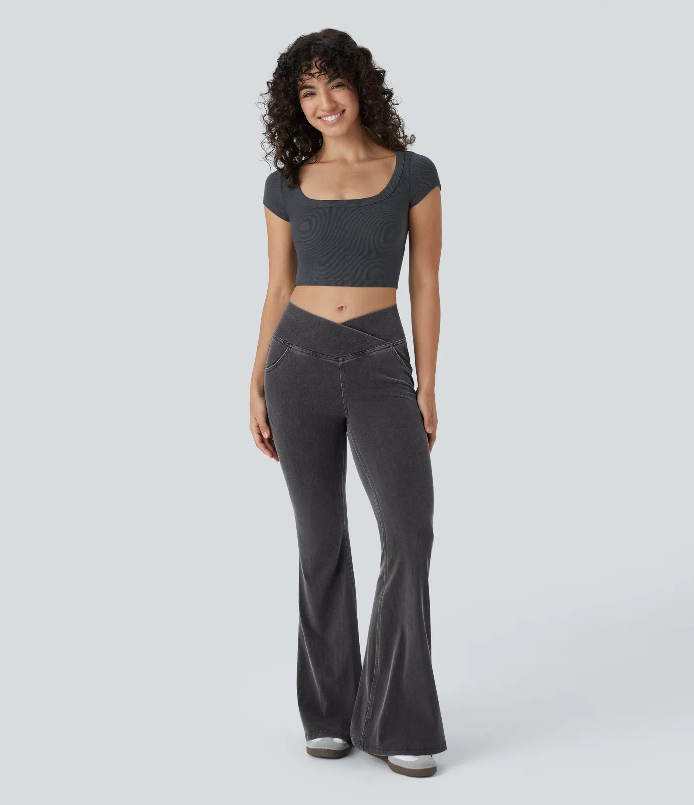 Crossover Flared Jeans