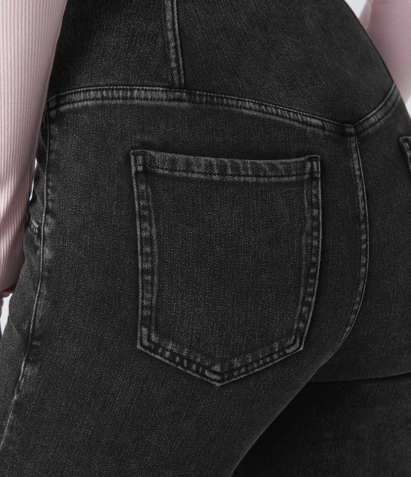 Crossover Flared Jeans