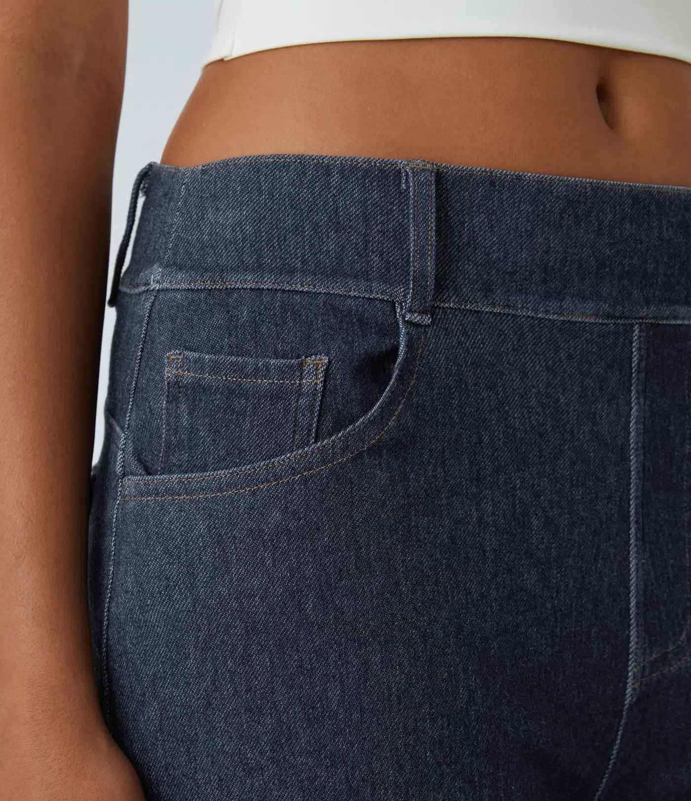 Barrel Leg Stretch Jeans