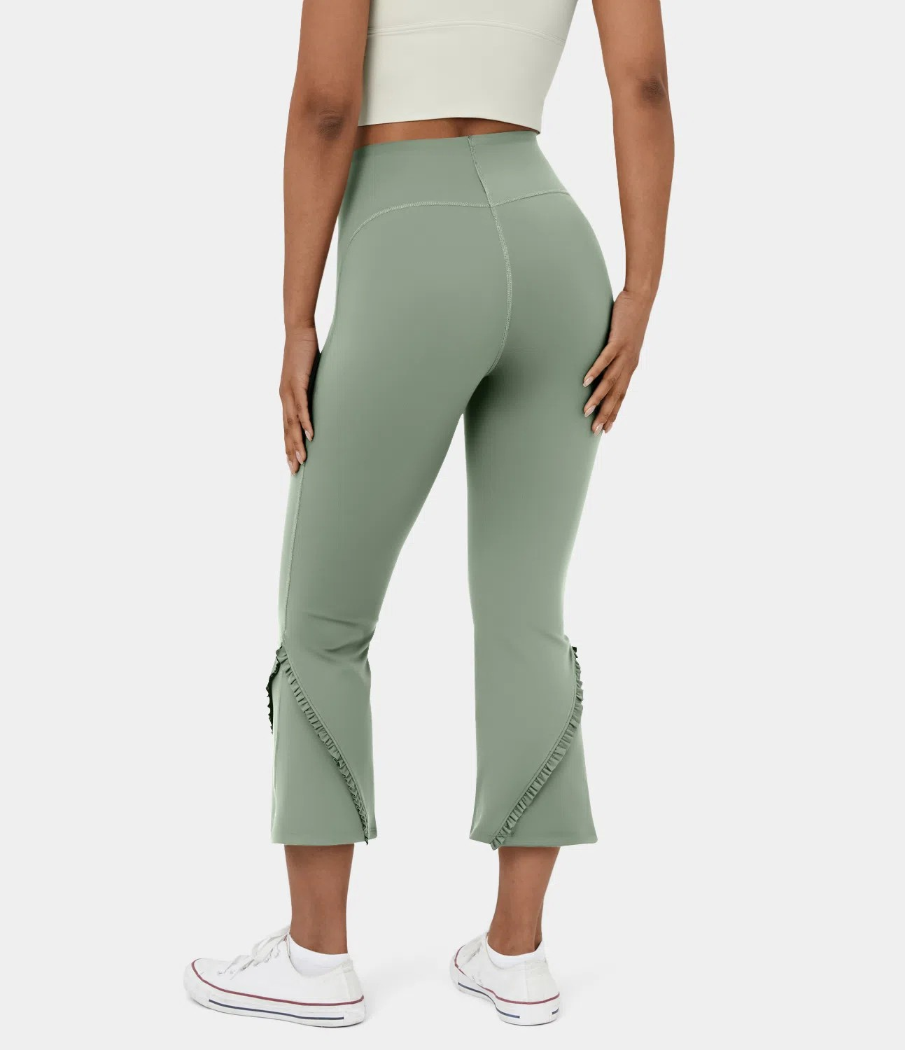 Ruffle flare capri