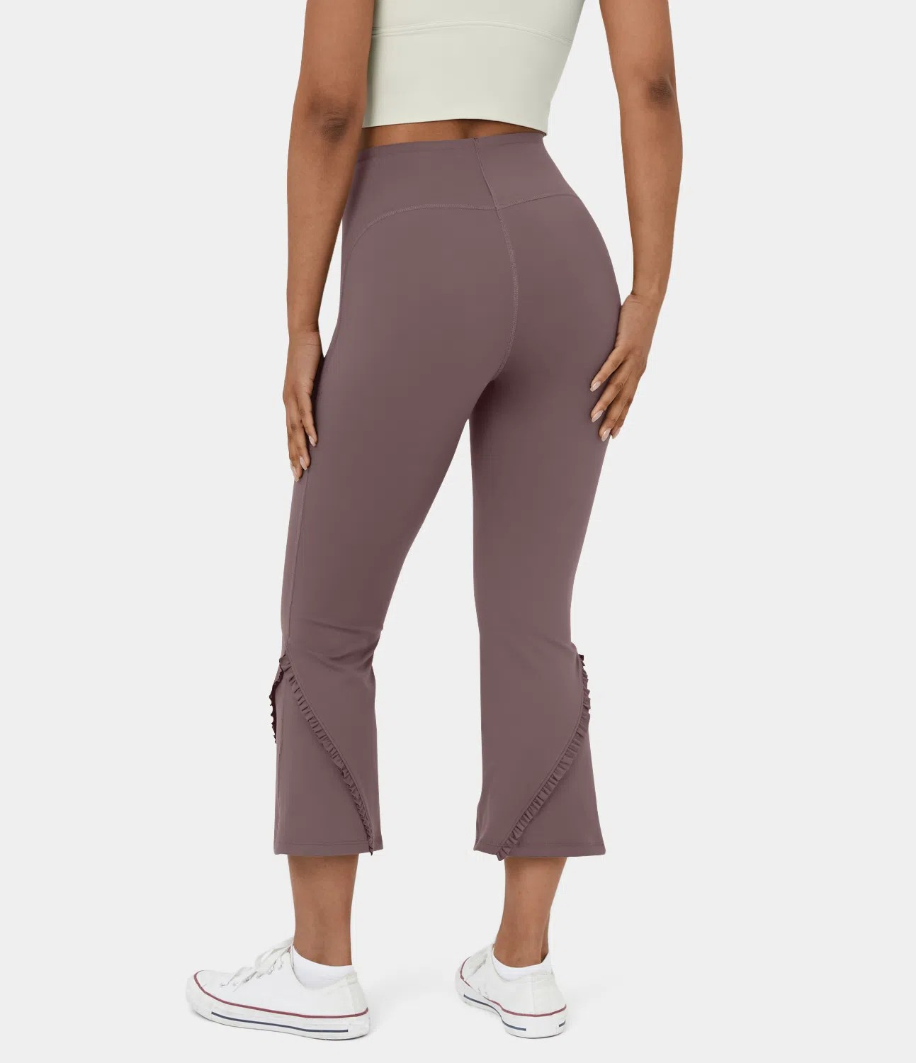 Ruffle flare capri