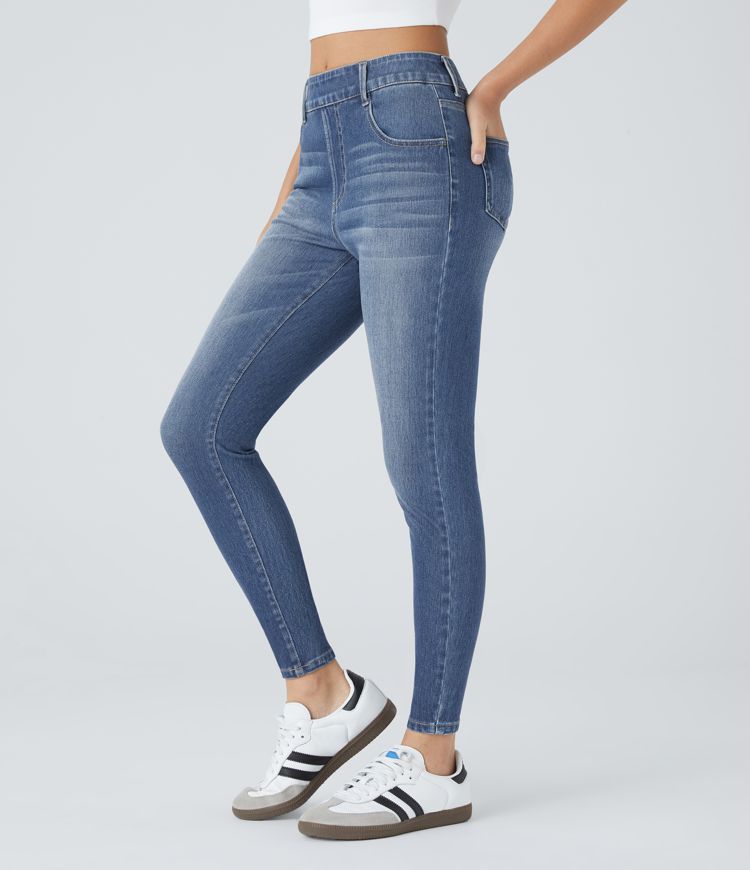 Flex Pull-On Skinny Jeans