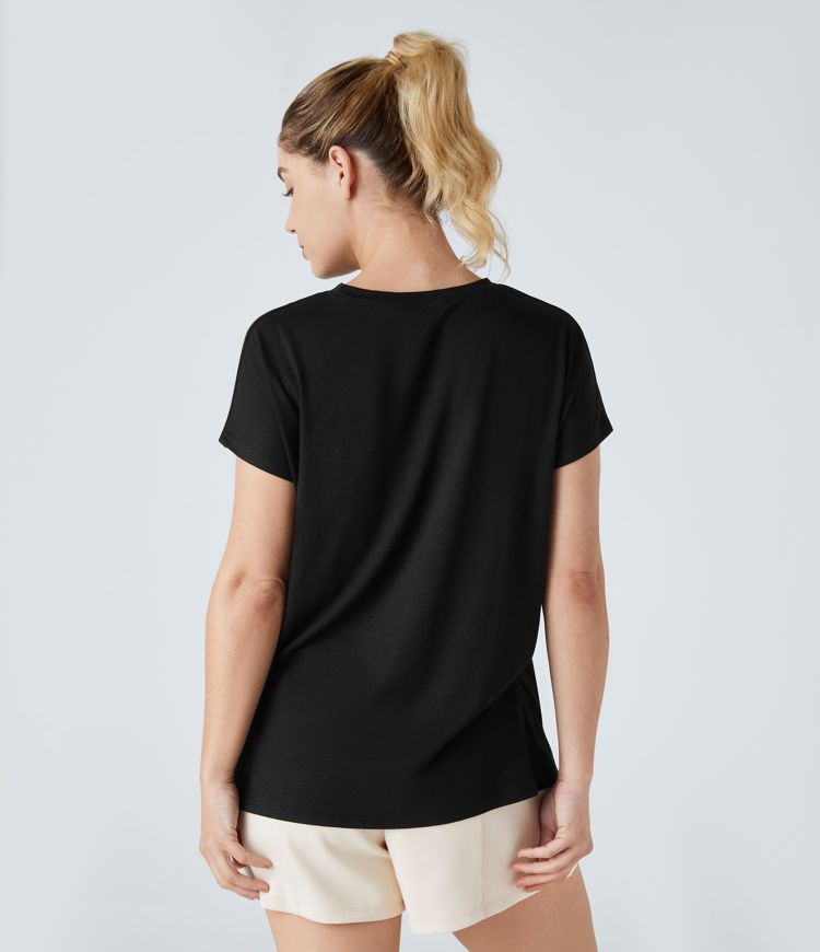 Pocket split t-shirt