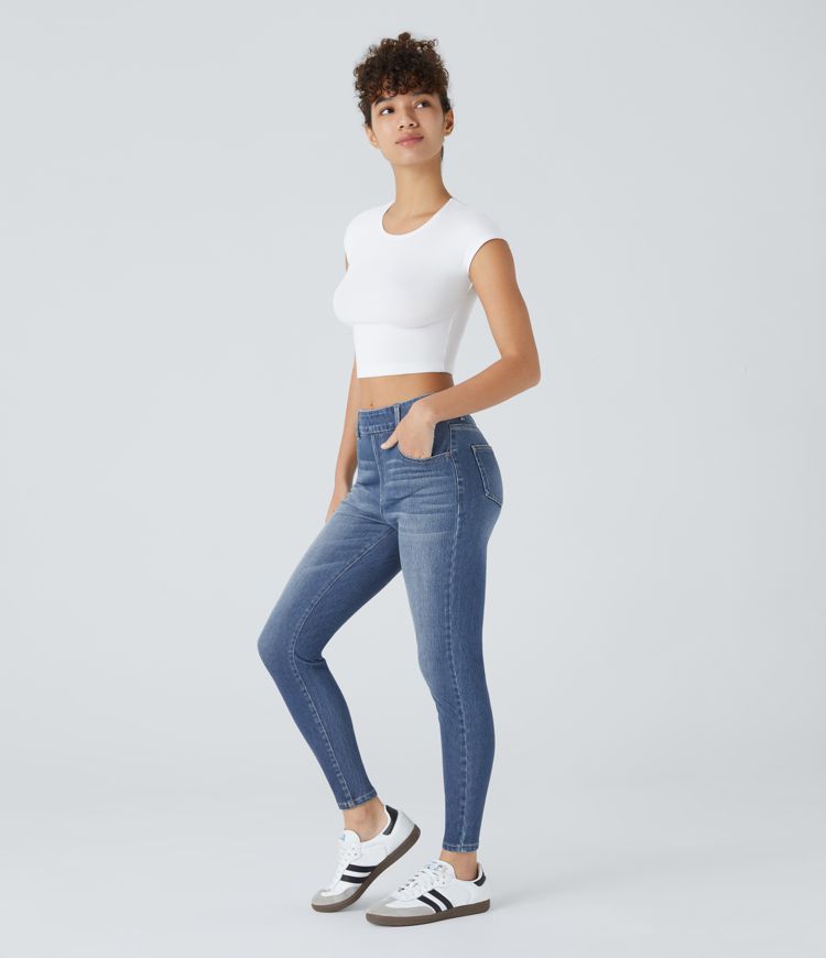 Flex Pull-On Skinny Jeans