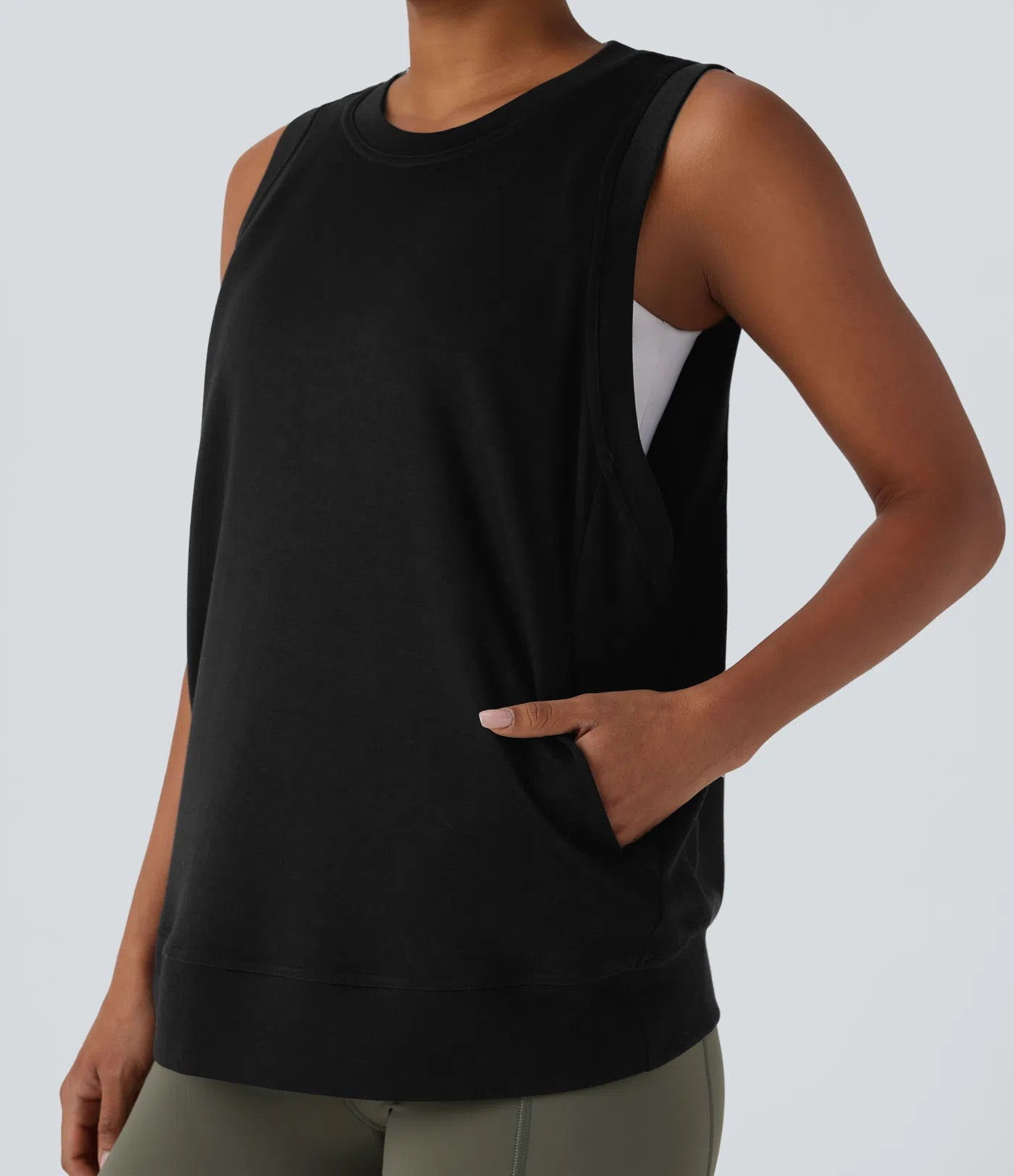 Casual Round Neck Tank with Pockets