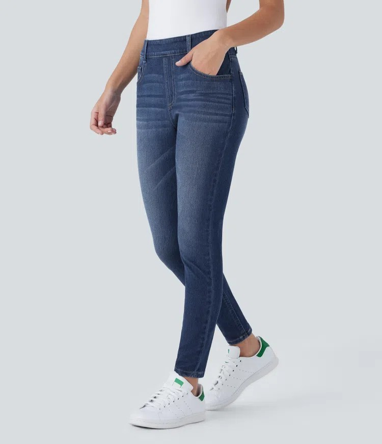 Flex Pull-On Skinny Jeans