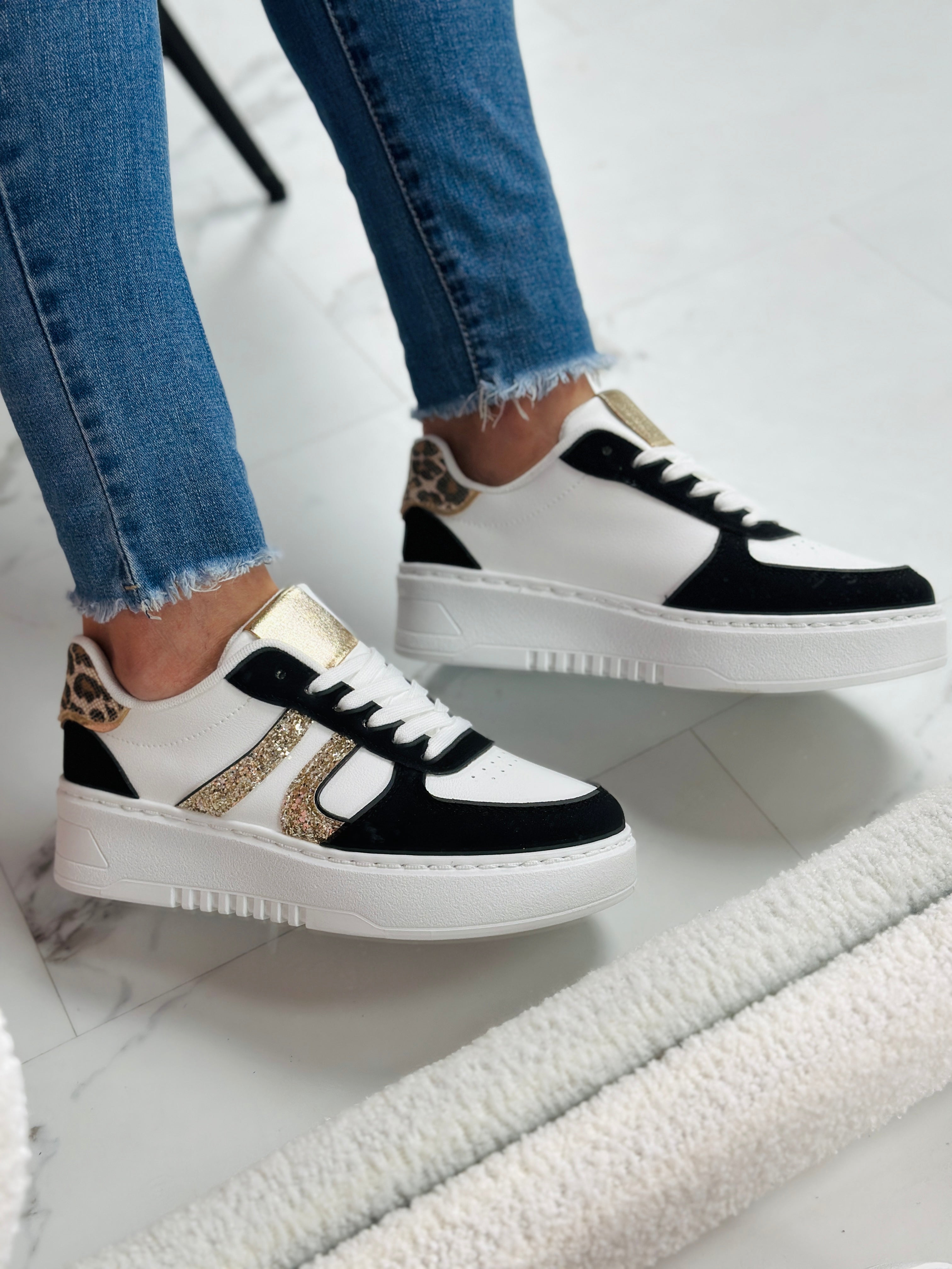 Athena Black Sneaker