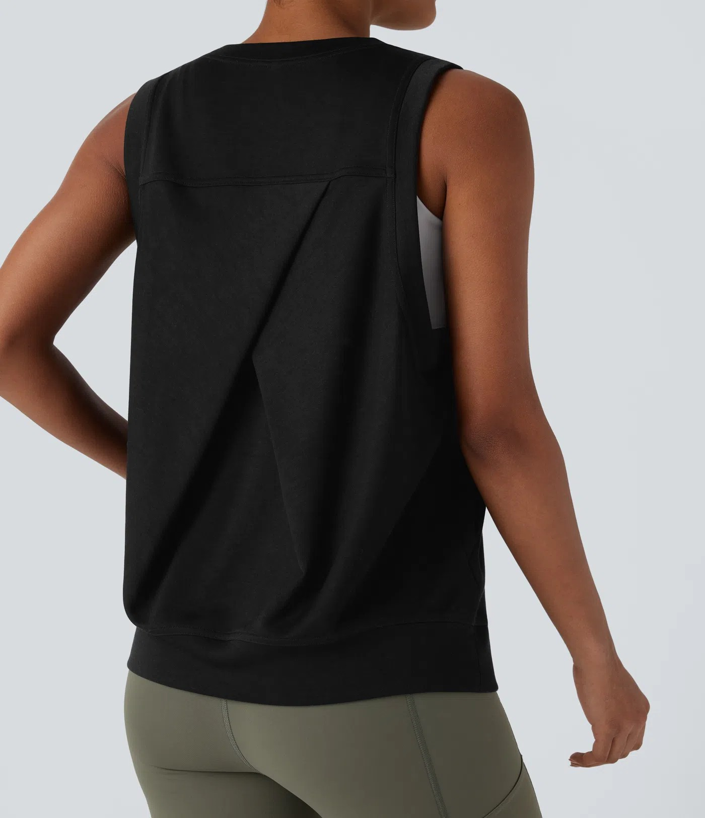 Casual Round Neck Tank with Pockets