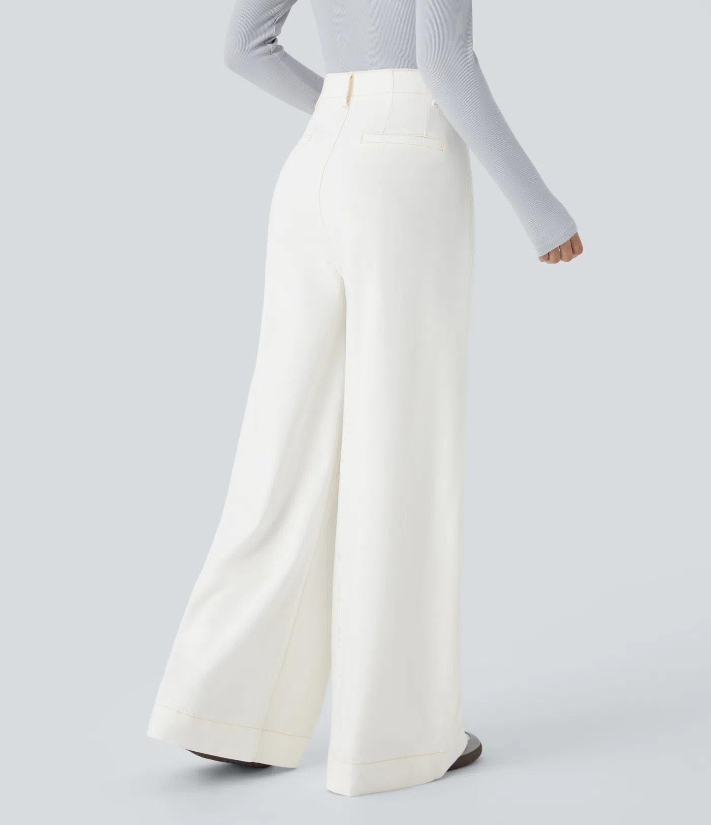 Wide-Leg Stretch Jeans
