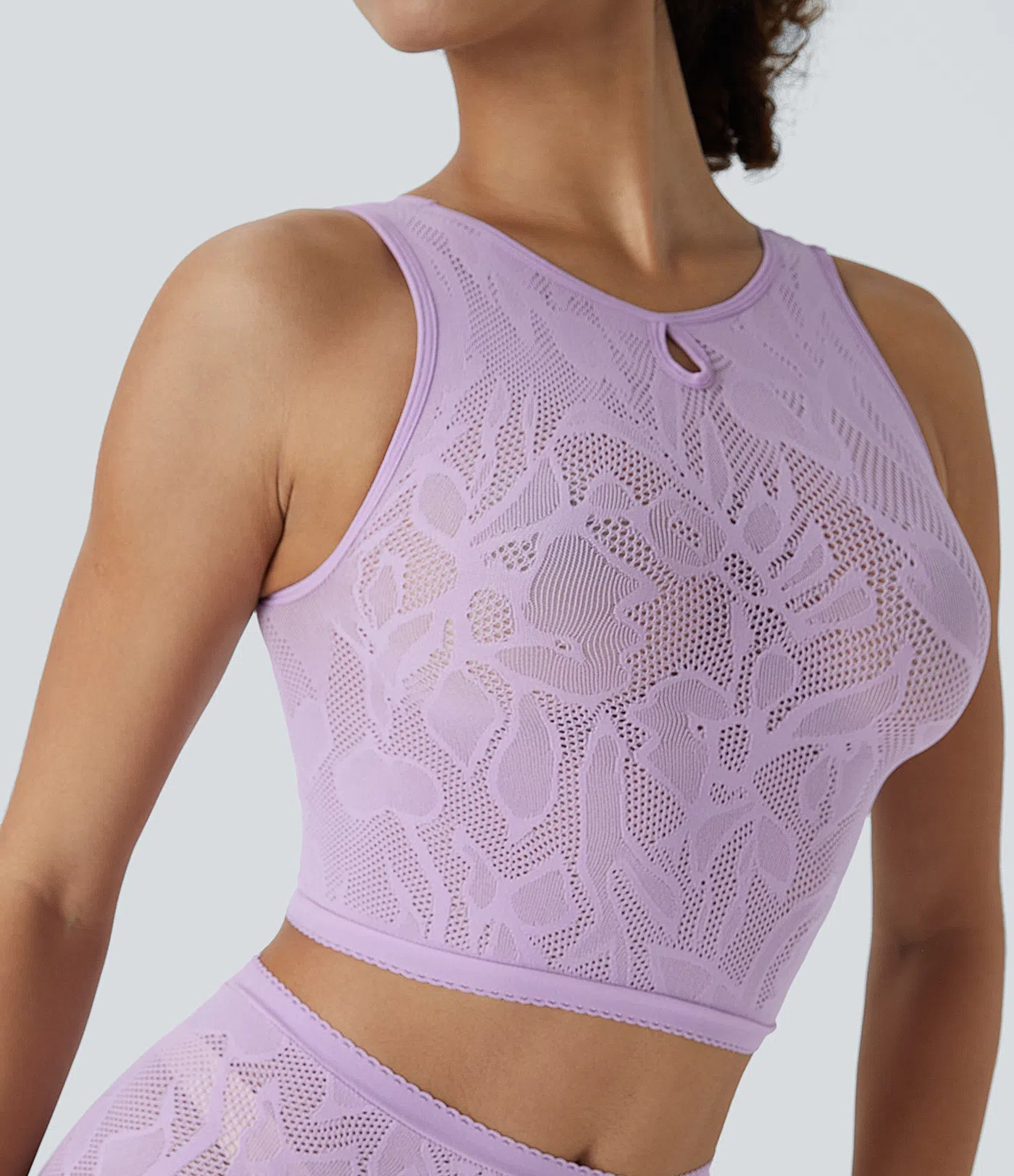 Seamless Flow Cut-Out Tank